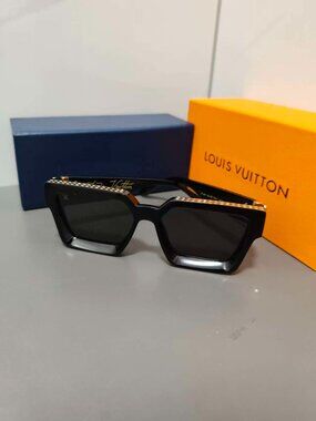 Louis Vuitton Women's Authentic Sunglasses